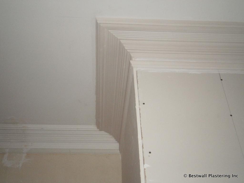 Plaster Molding installed in Mahopac home